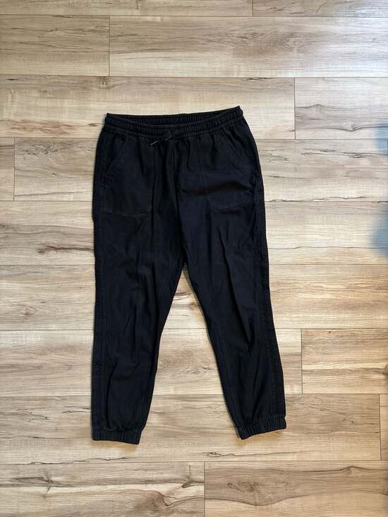 Athleta Pants - Athleta Farallon Jogger Mid-Rise Black Utility Pants Size 8
